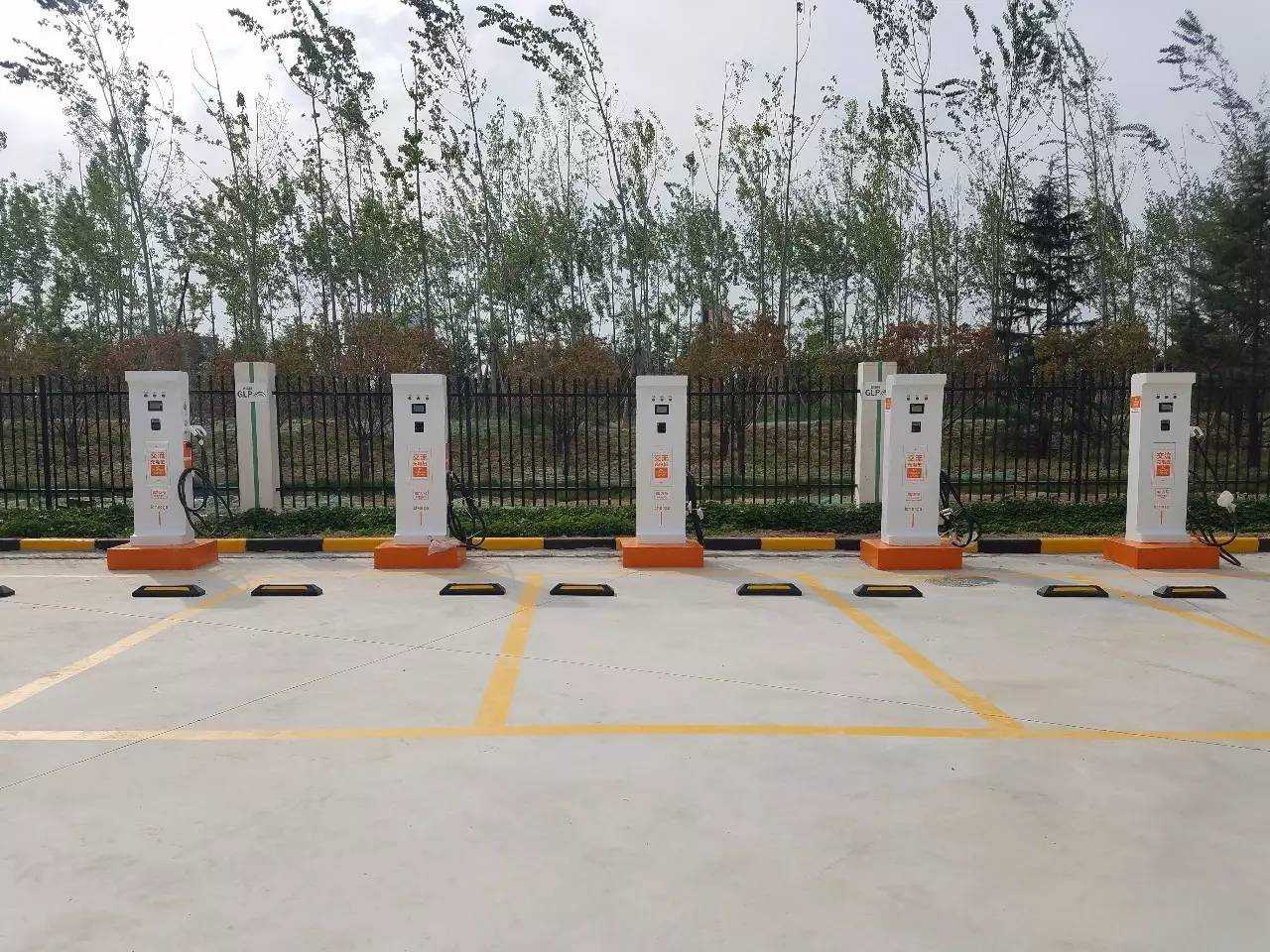 Xi'an New Energy Charging Station Operation