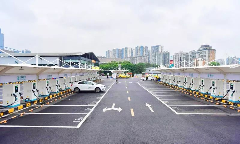 Installation of charging station in Chengdu Industrial Park completed